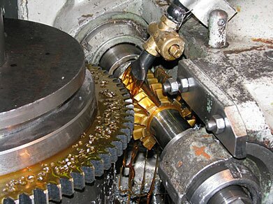 Горячая калибровка зубьев накатанных колес